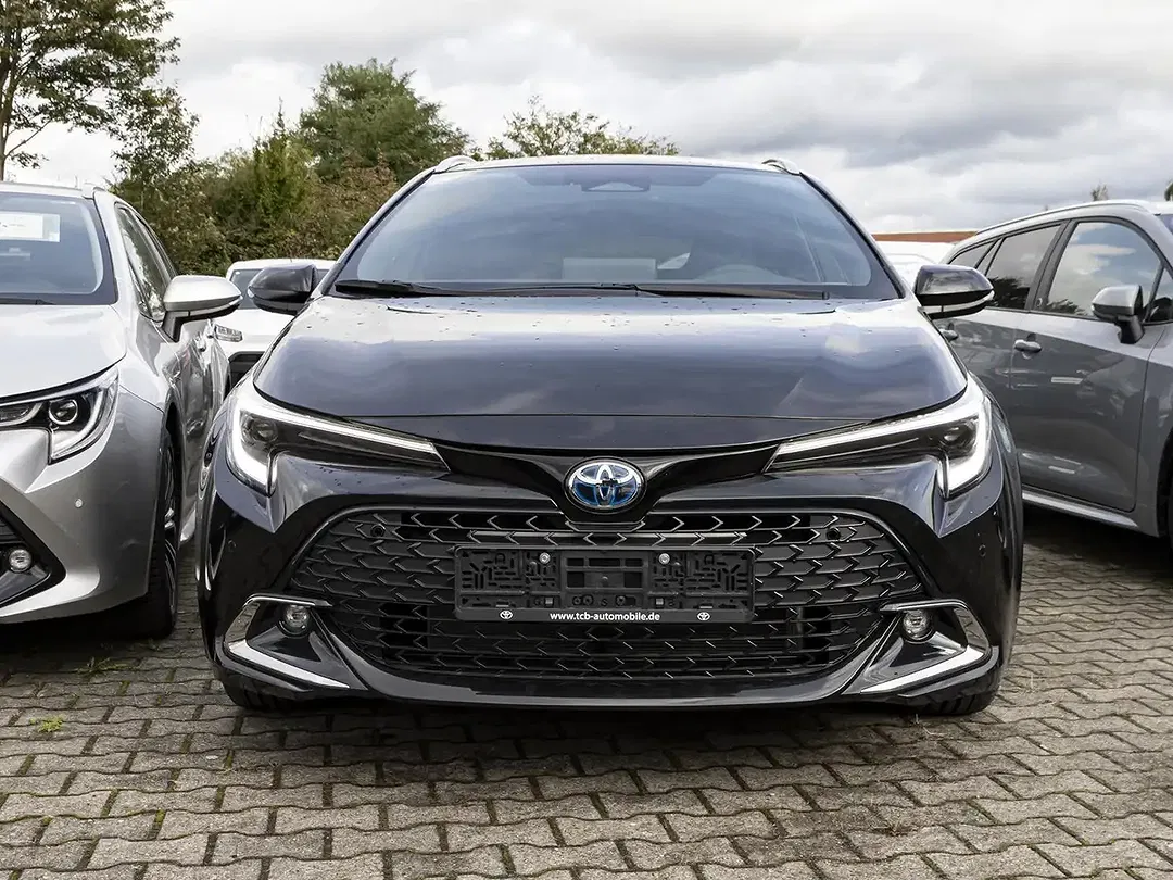 Toyota Corolla - Thumbnail 5