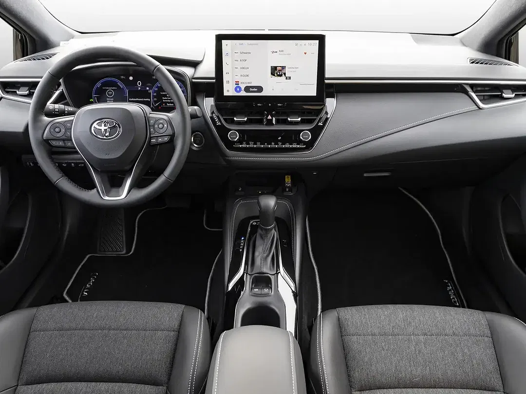 Toyota Corolla - Thumbnail 8