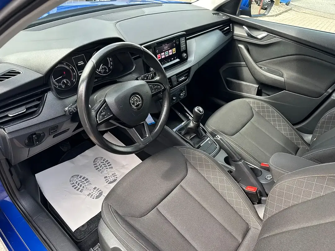 Skoda Kamiq - Thumbnail 9