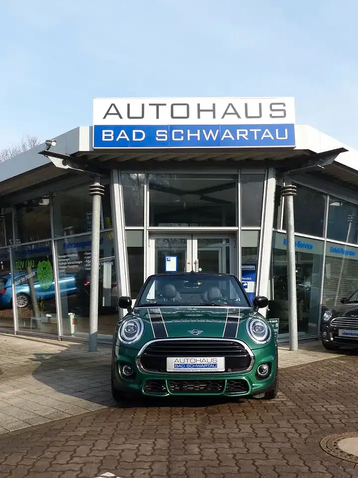 MINI Cooper Cabrio - Thumbnail 4