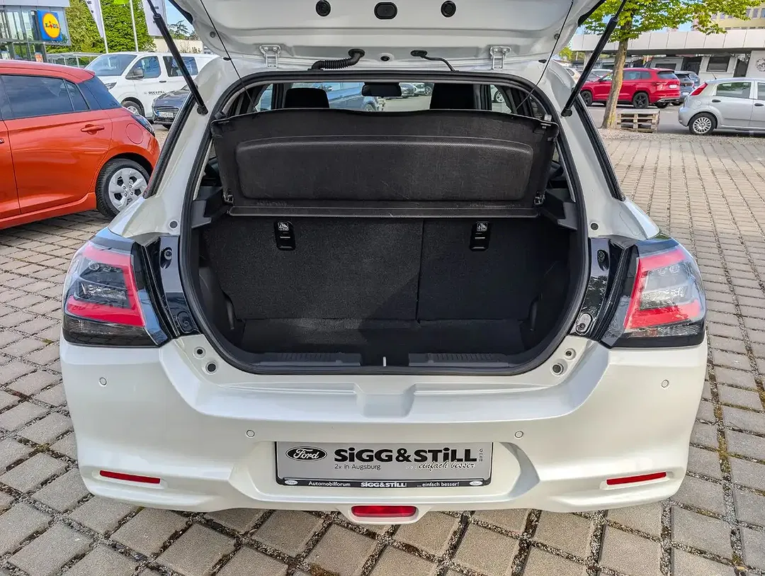 Suzuki Swift - Thumbnail 22