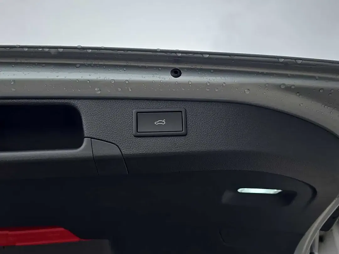 Skoda Superb - Thumbnail 12