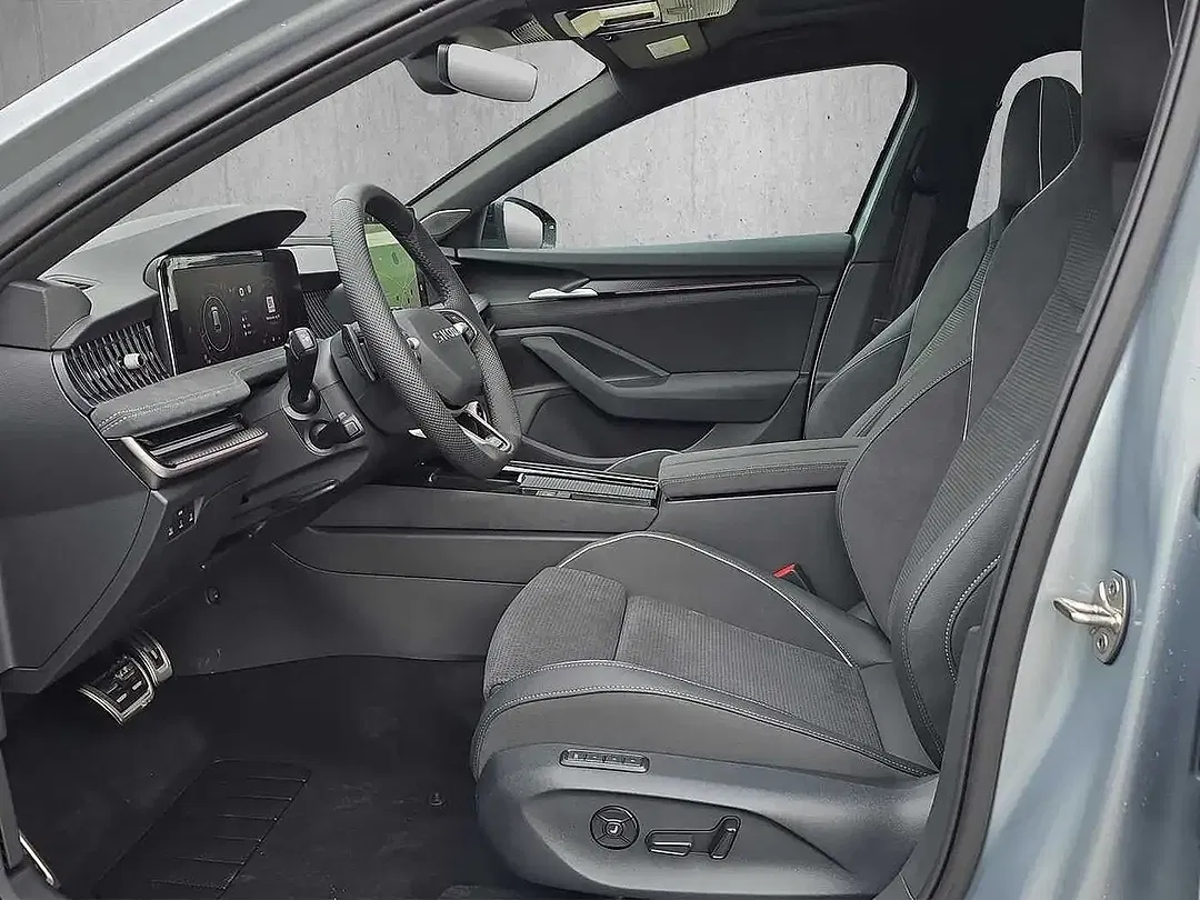 Skoda Superb - Thumbnail 8