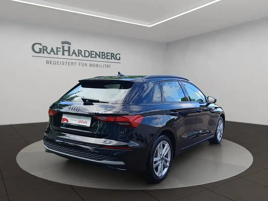 Audi A3 - Thumbnail 4