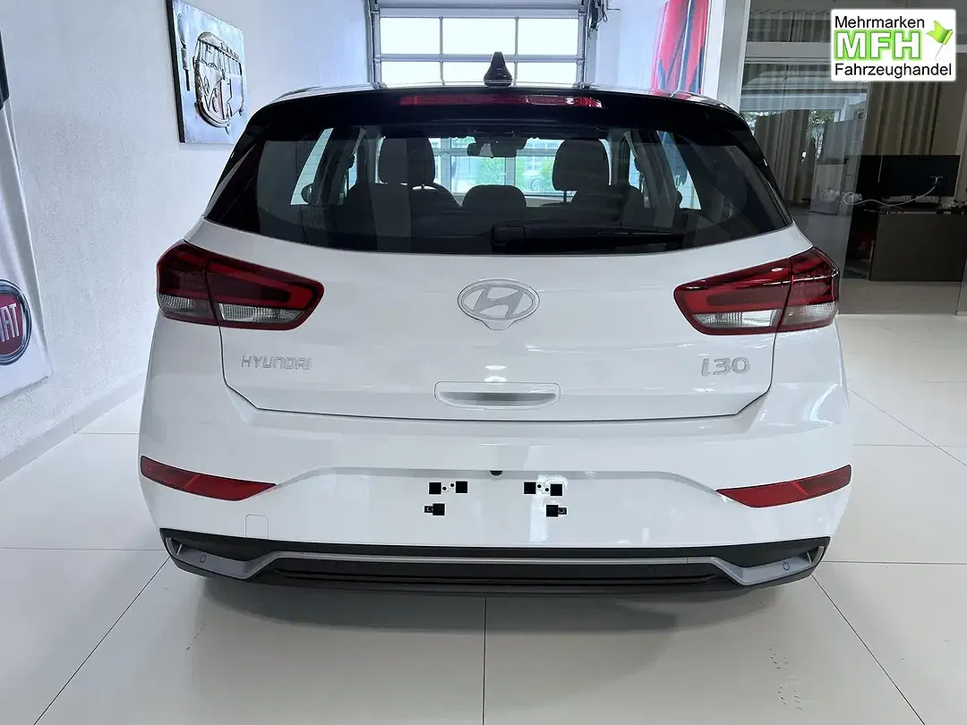Hyundai i30 - Thumbnail 6