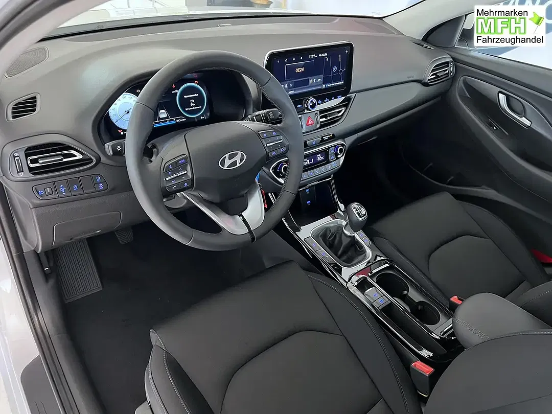 Hyundai i30 - Thumbnail 8