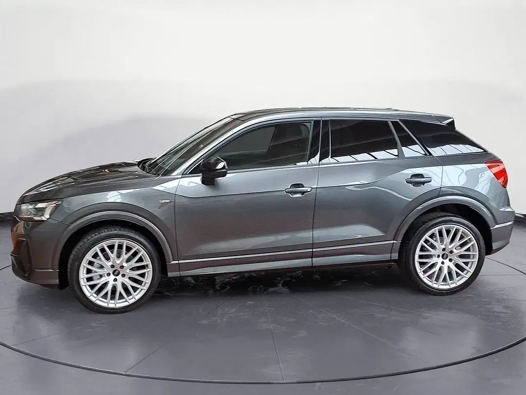 Audi Q2 - Thumbnail 1