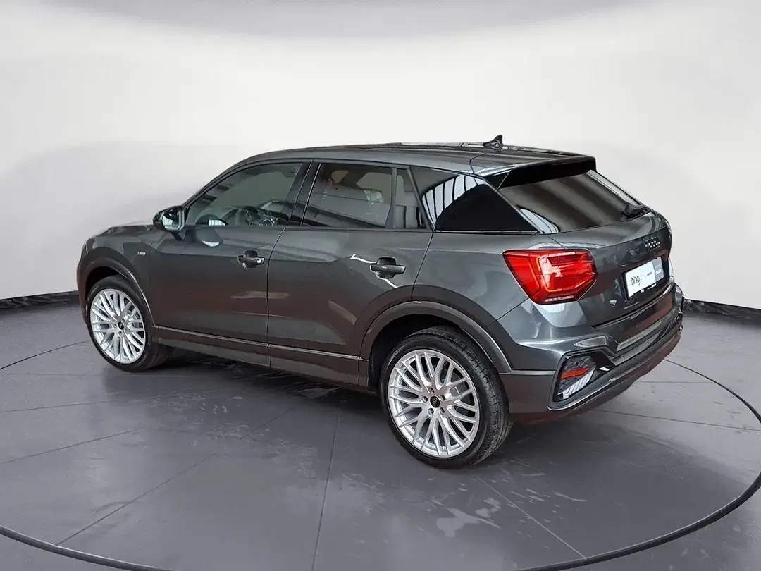 Audi Q2 - Thumbnail 2
