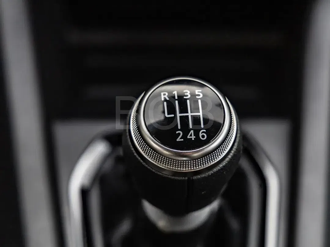 Renault Clio - Thumbnail 13