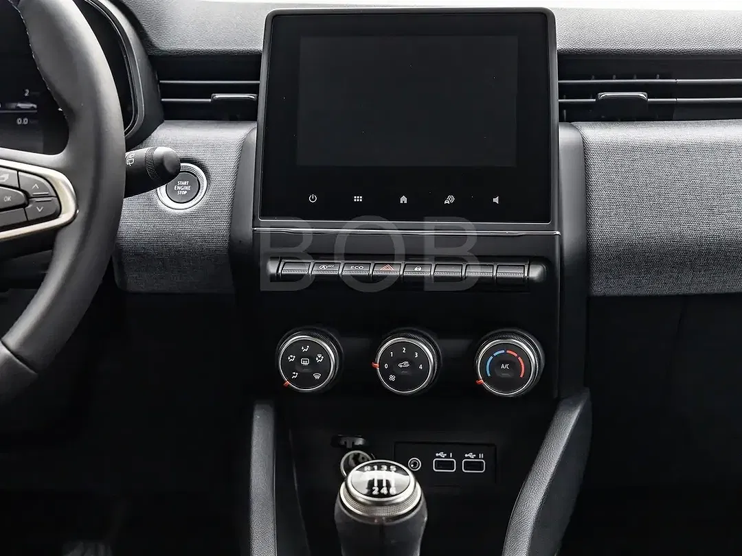 Renault Clio - Thumbnail 15