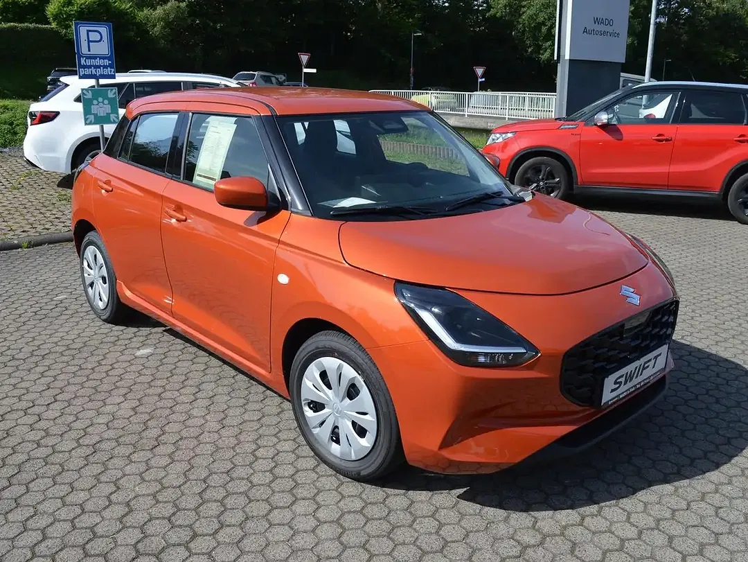 Suzuki Swift - Thumbnail 8