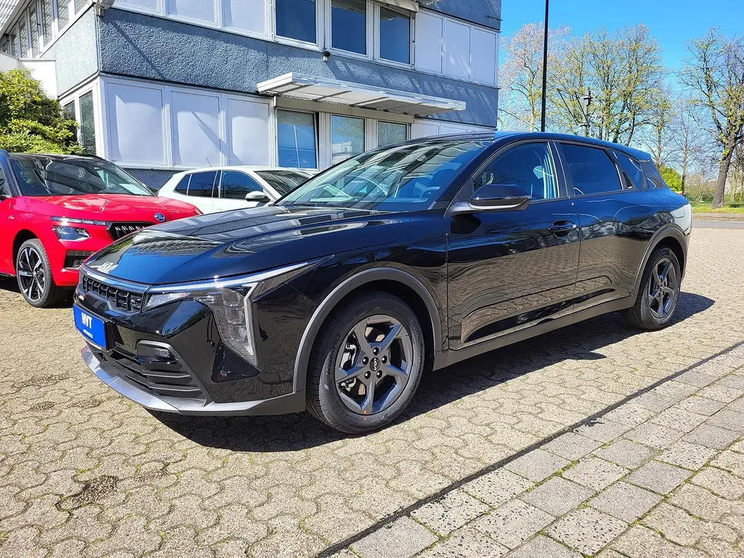 Kia K4 - Afbeelding 1