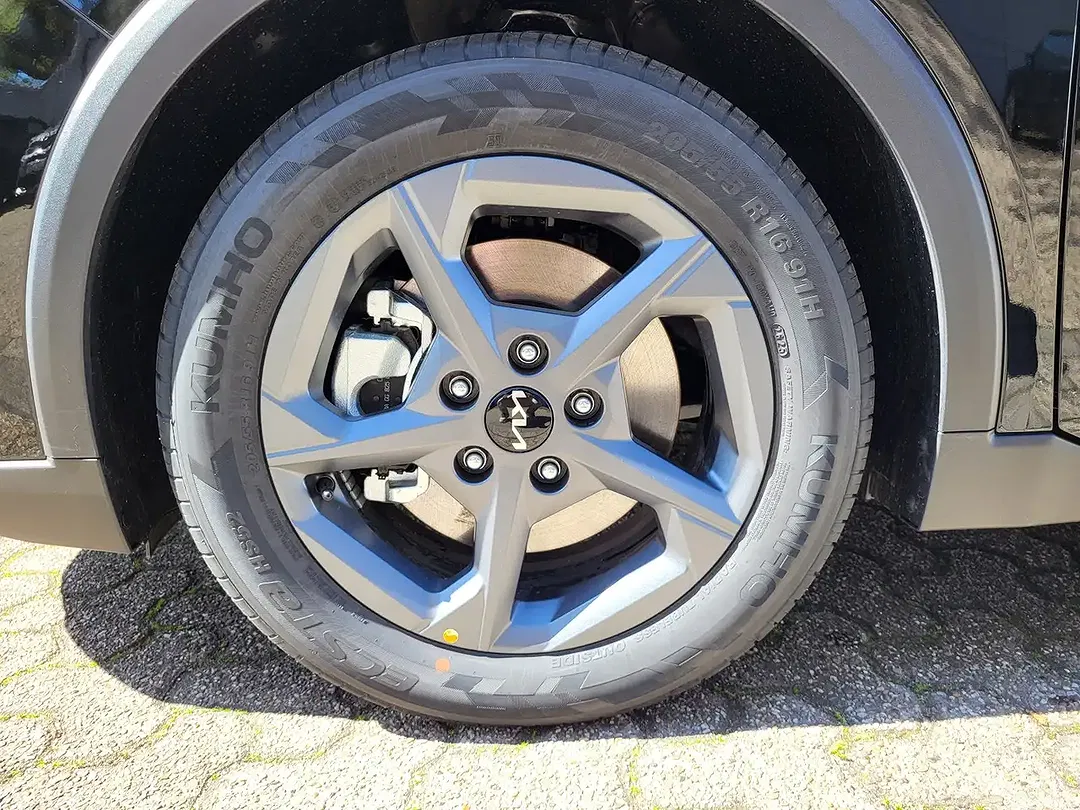 Kia K4 - Thumbnail 10