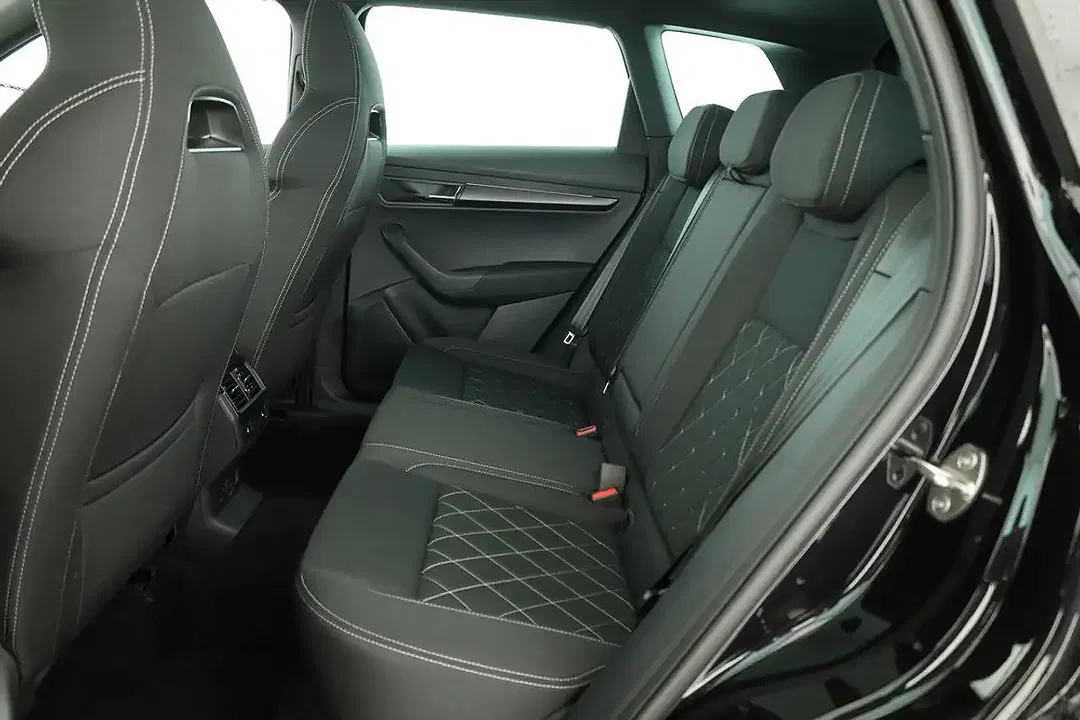Skoda Karoq - Thumbnail 13