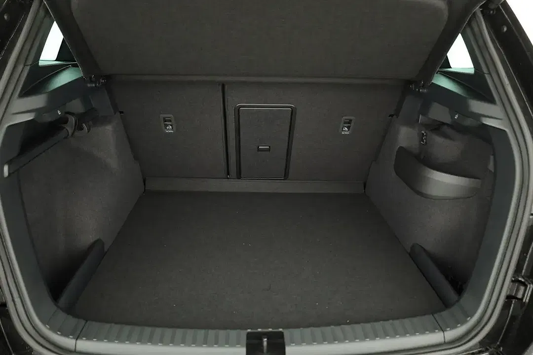 Skoda Karoq - Thumbnail 14