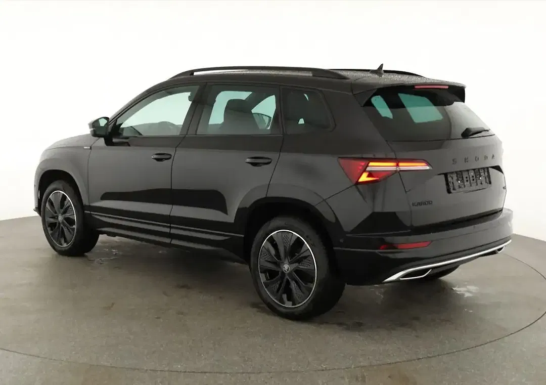 Skoda Karoq - Thumbnail 3
