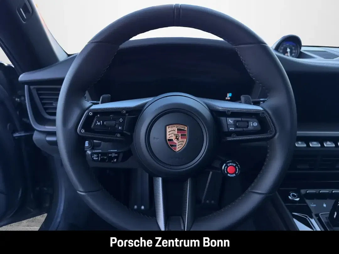 Porsche 992 - Thumbnail 10