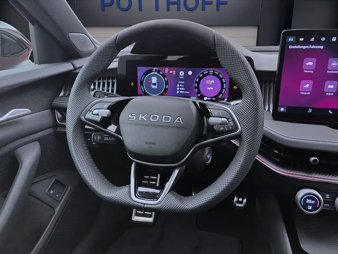 Skoda Superb - Thumbnail 12