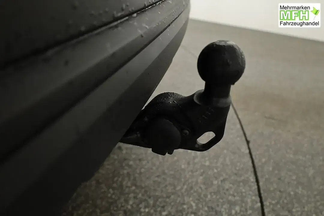 Skoda Karoq - Thumbnail 14
