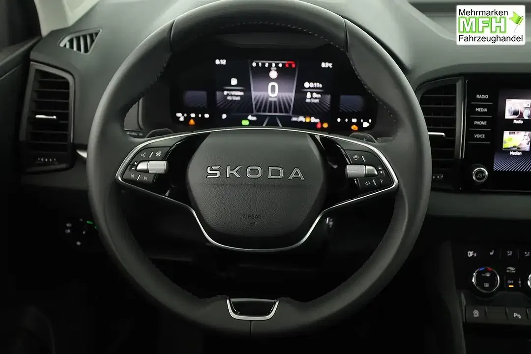 Skoda Karoq - Thumbnail 5