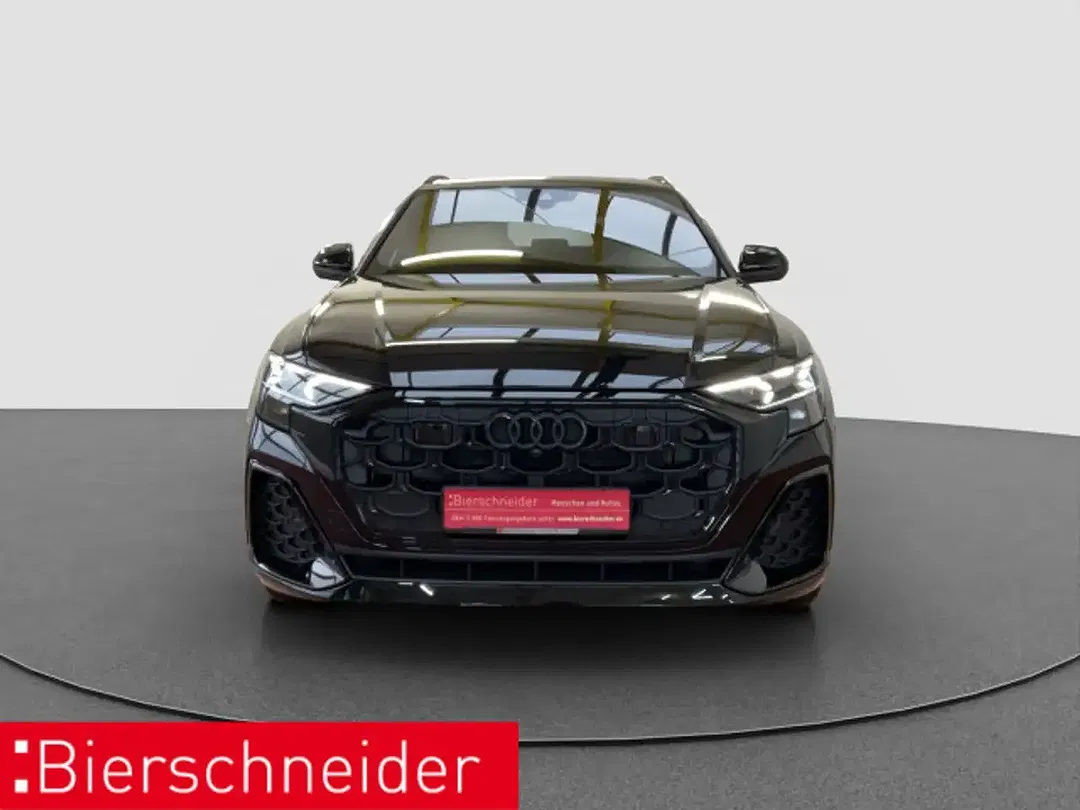 Audi Q8 - Thumbnail 2