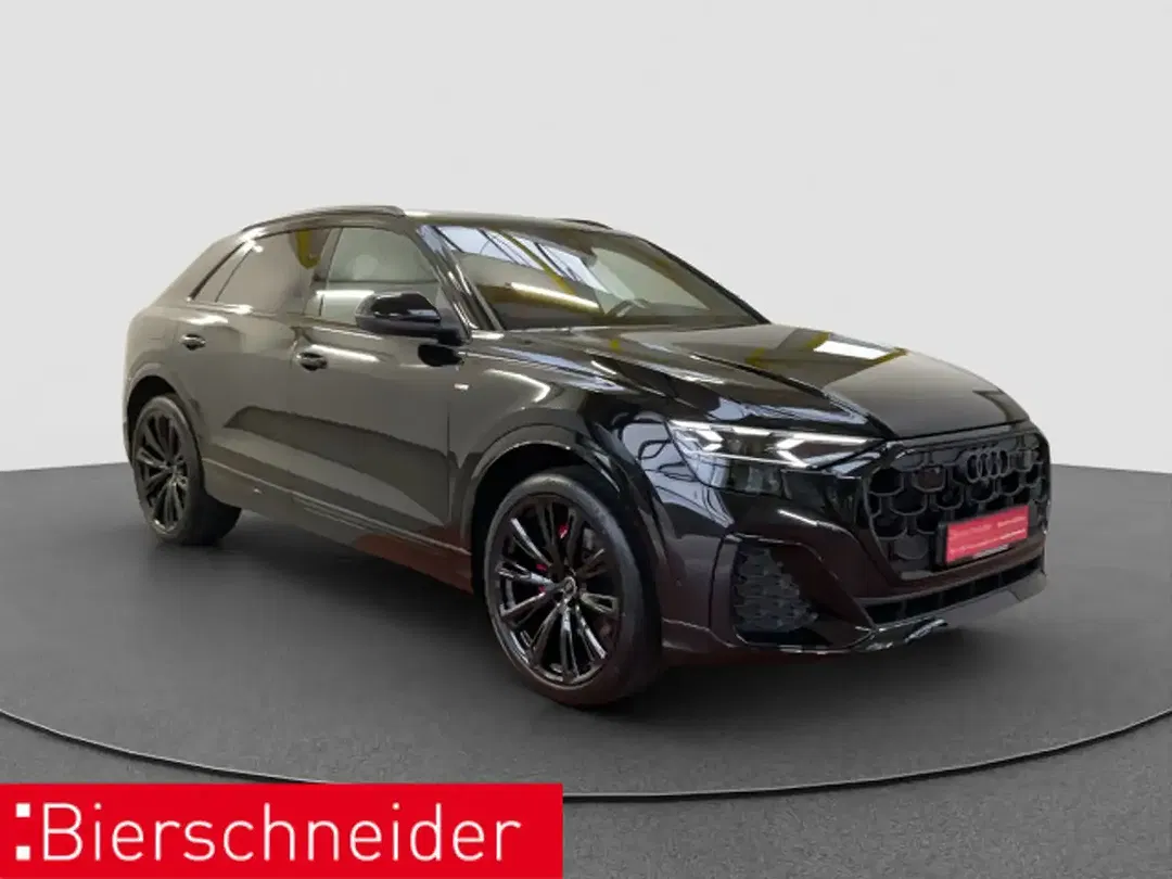 Audi Q8 - Thumbnail 3