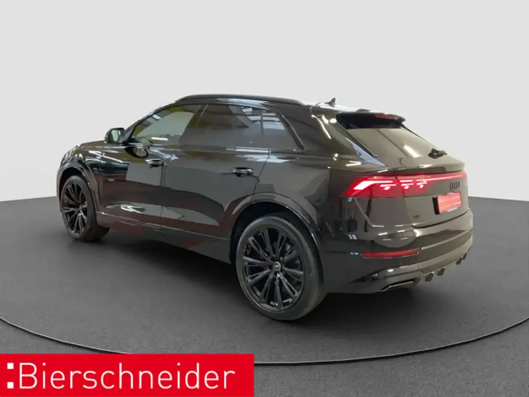 Audi Q8 - Thumbnail 5