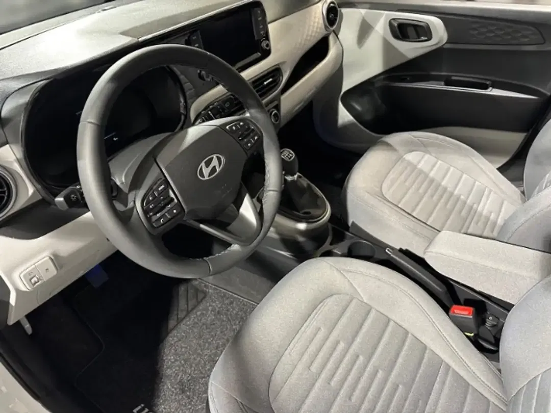 Hyundai i10 - Thumbnail 7
