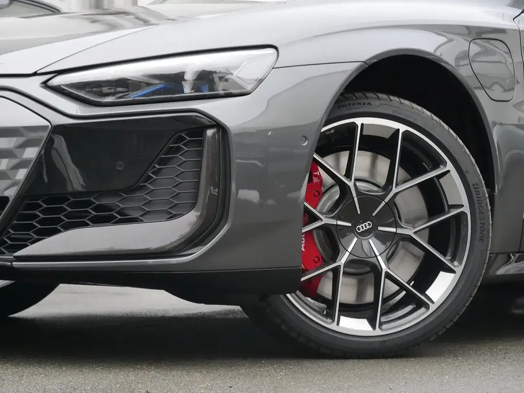 Audi RS e-tron GT - Thumbnail 6