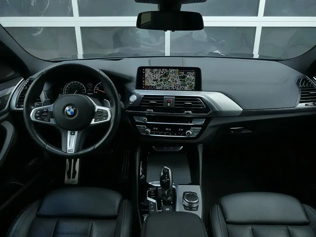 BMW X4 M - Thumbnail 14