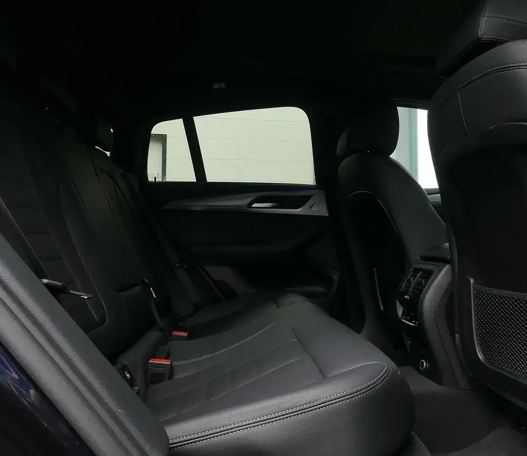 BMW X4 M - Thumbnail 15