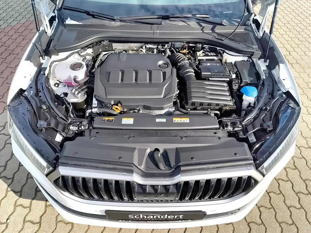 Skoda Superb - Thumbnail 15