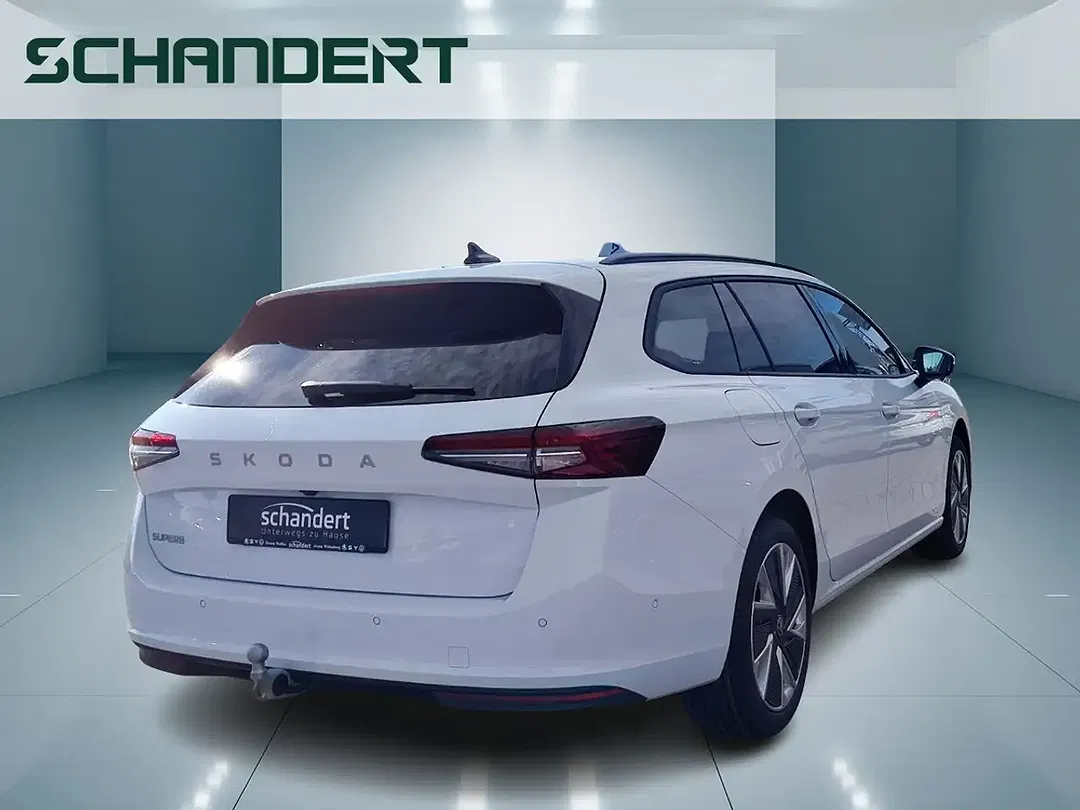 Skoda Superb - Thumbnail 4