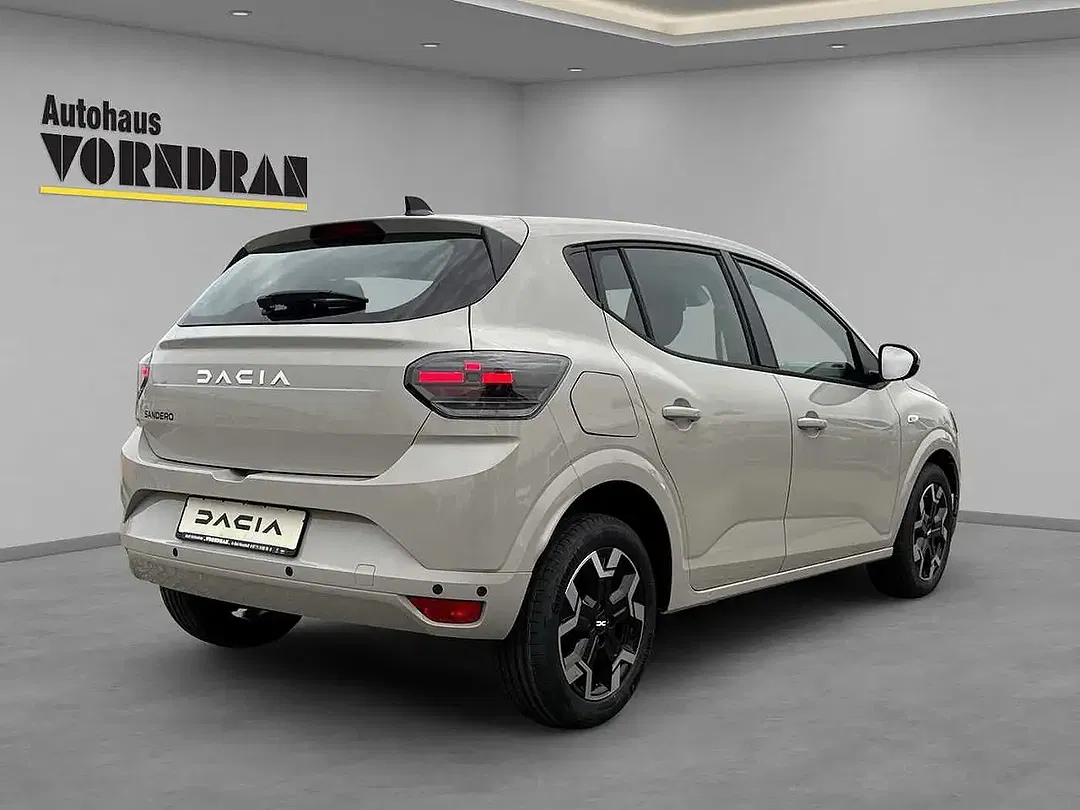 Dacia Sandero - Thumbnail 6