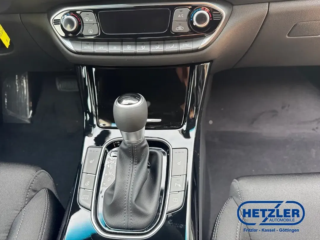 Hyundai i30 - Thumbnail 15