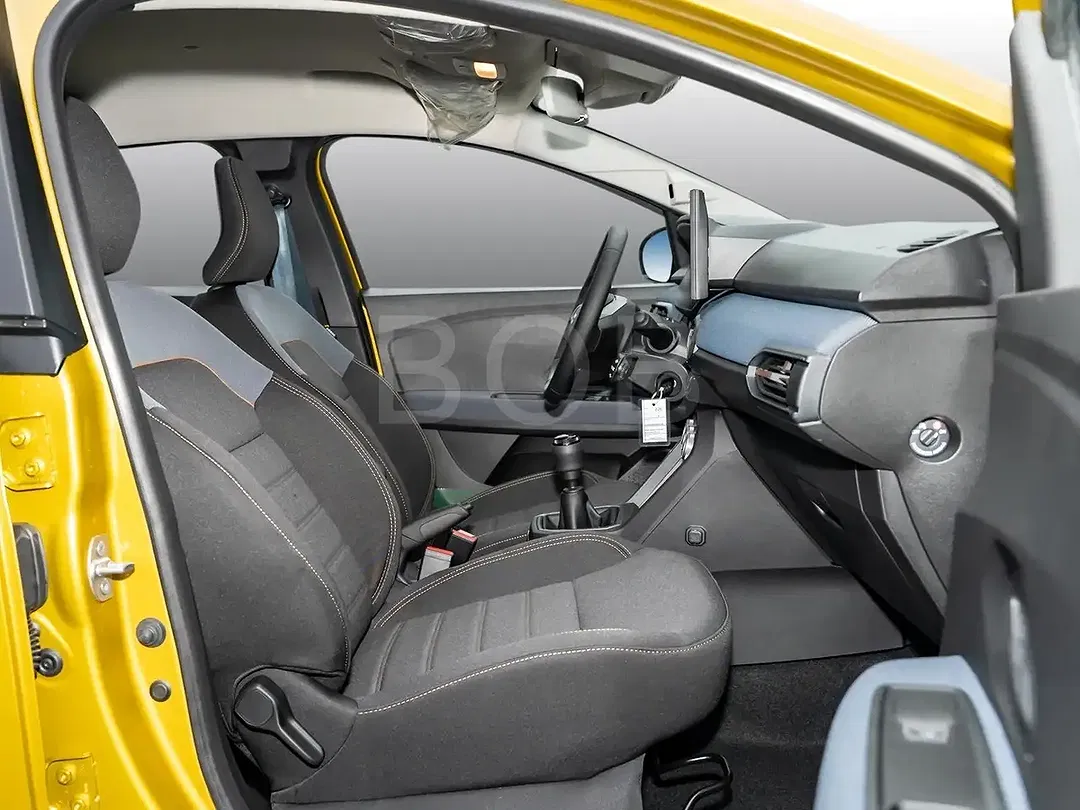 Dacia Sandero - Thumbnail 5