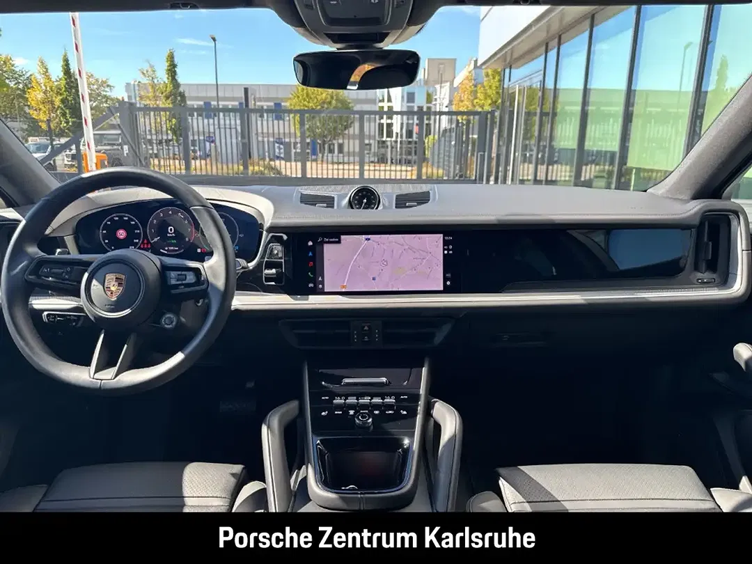Porsche Cayenne - Thumbnail 10