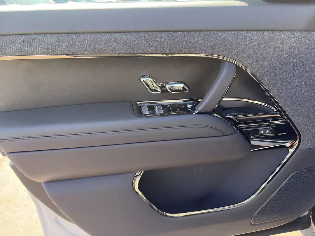 Land Rover Range Rover Sport - Thumbnail 12