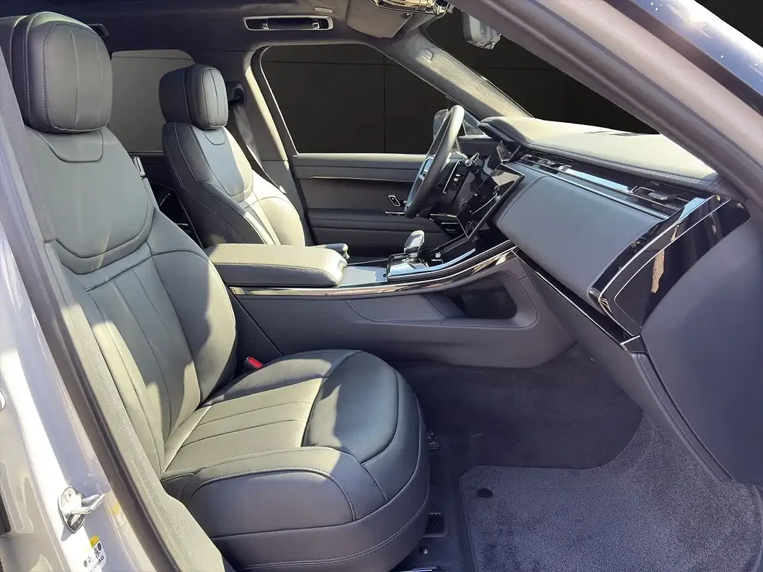 Land Rover Range Rover Sport - Thumbnail 7