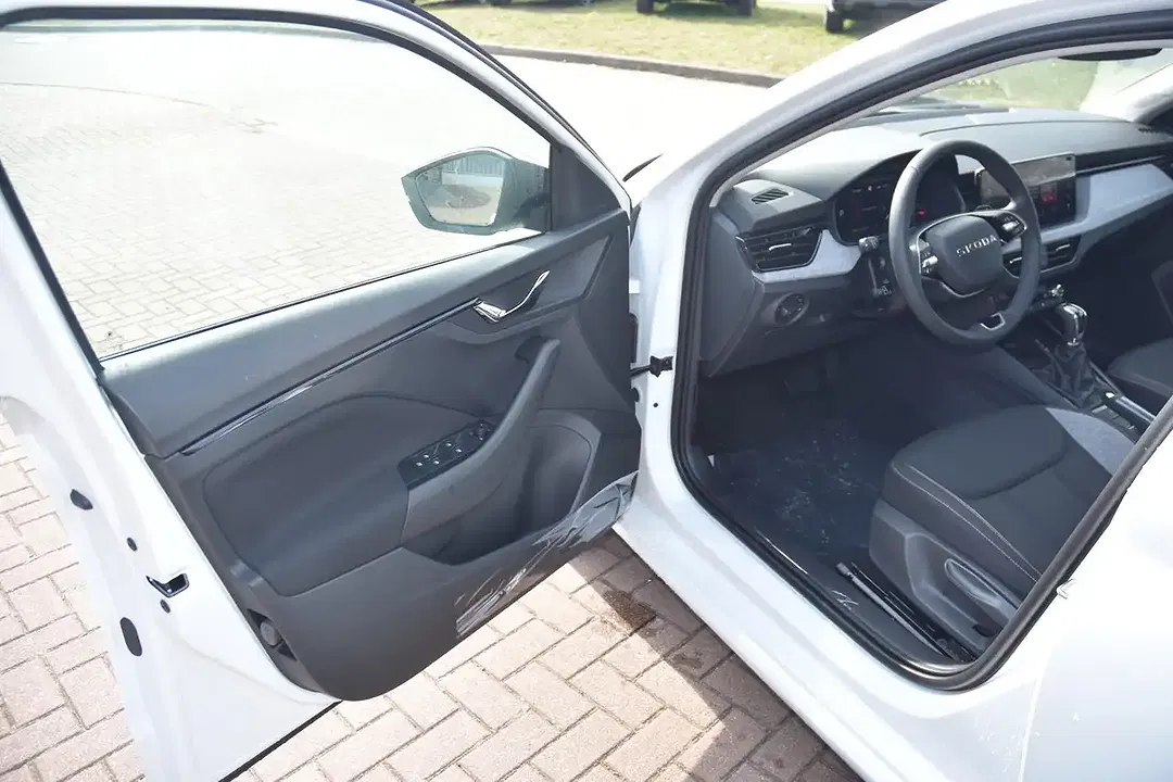 Skoda Scala - Thumbnail 15