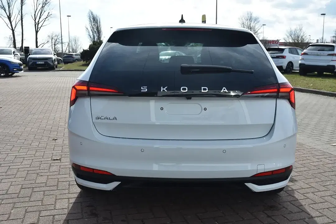 Skoda Scala - Thumbnail 6