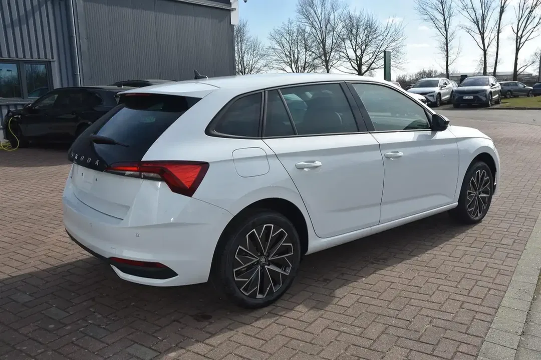 Skoda Scala - Thumbnail 7