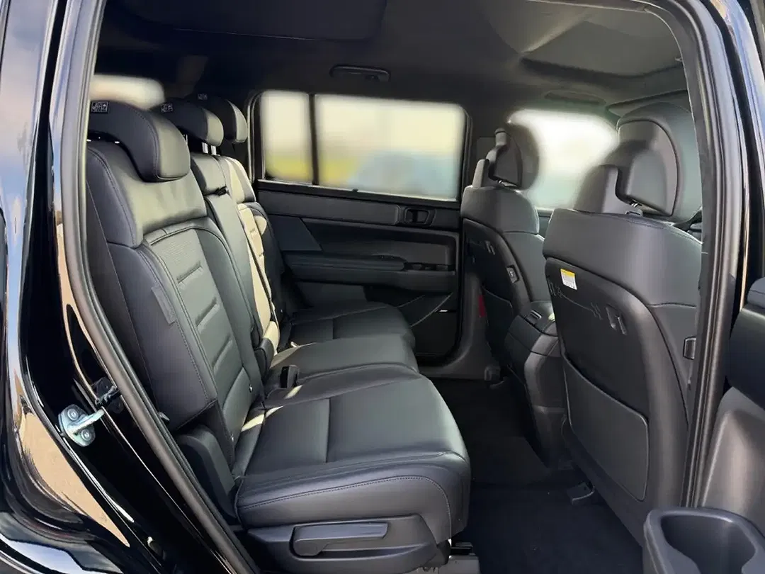 Hyundai SANTA FE - Thumbnail 13