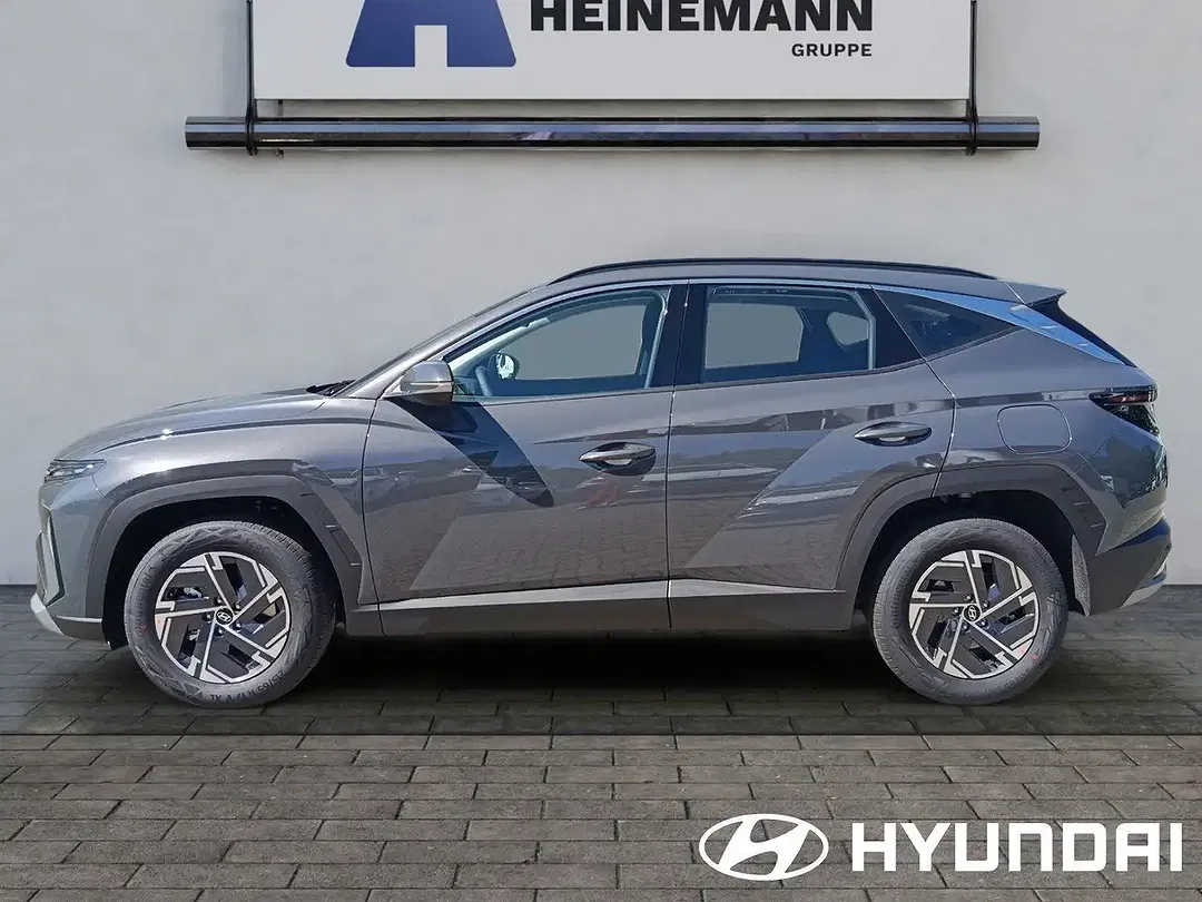 Hyundai TUCSON - Thumbnail 2