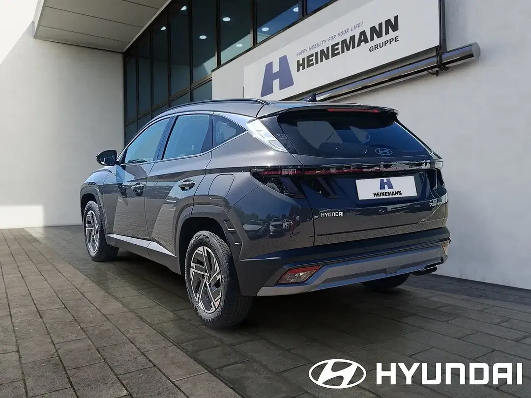 Hyundai TUCSON - Thumbnail 3