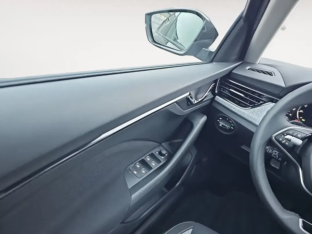 Skoda Scala - Thumbnail 14