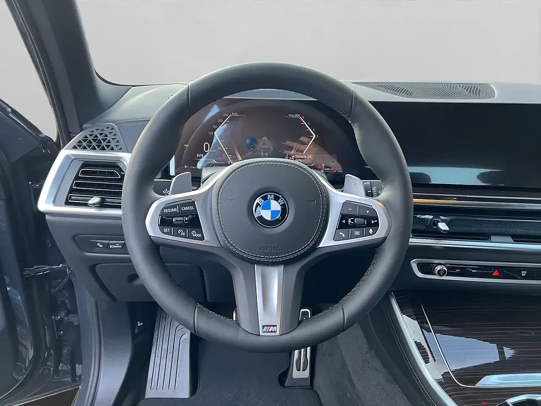 BMW X5 - Thumbnail 10