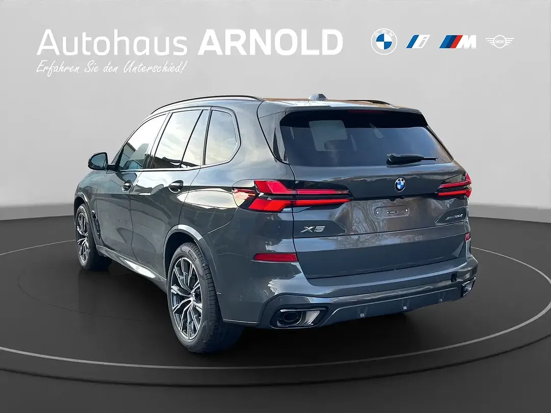 BMW X5 - Thumbnail 6