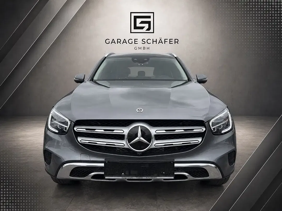 Mercedes-Benz GLC 300 - Thumbnail 3