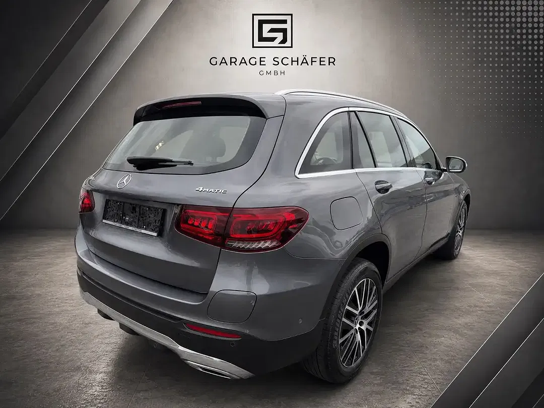 Mercedes-Benz GLC 300 - Thumbnail 7